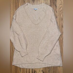 American Eagle Outfitters Cream Knit Sweater